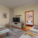 Apartamento Maja Few Mt From Sea- Happy