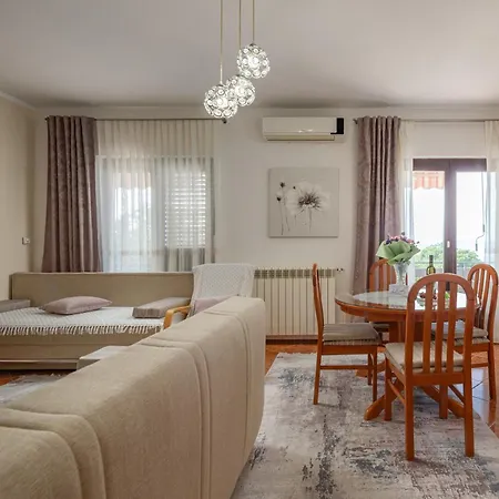 Maja Few Mt From Sea- Happy Lejlighed