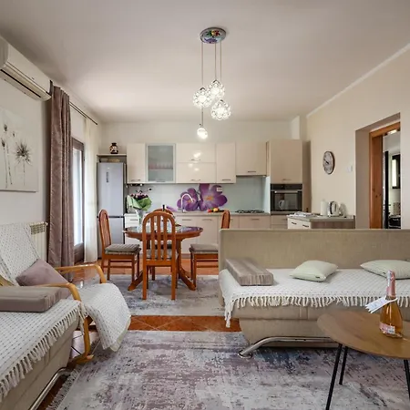 Lejlighed Maja Few Mt From Sea- Happy Kostrena